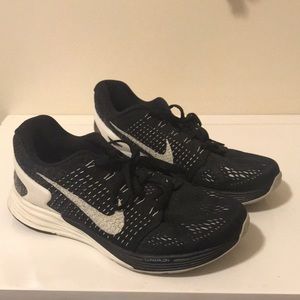 Nike Lunarglide 7 running shoes